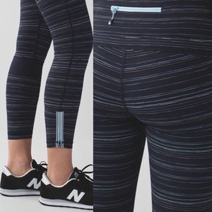 LULULEMON Run The World stripe 7/8 Tight Size 8